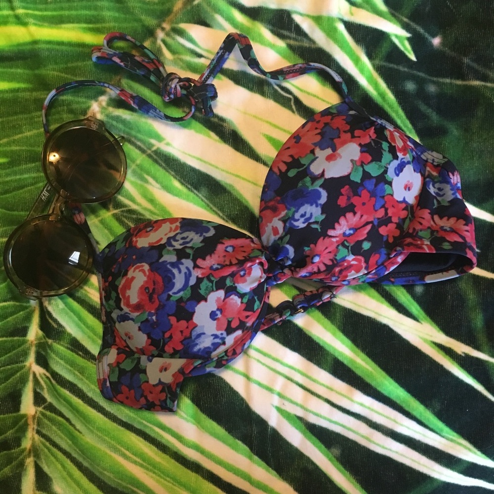 Xhilaration floral halter bikini top